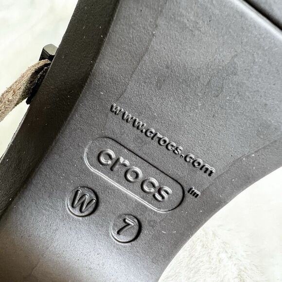 Crocs Sarah Clogs Mules Dual Comfort Espresso Brown Women’s 7 - Picture 8 of 11